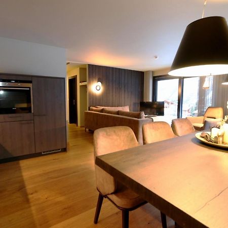 Hollywood 1 - A Luxury, Comfortable And Spacious Apartment Located Directly On The Slopes! Saas Fee المظهر الخارجي الصورة